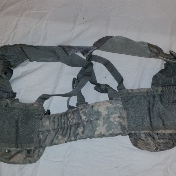 MOLLE II ACU FLC TACTICAL FIGHTING LOAD CARRIER VEST CHEST RIG & POUCHES JJ 1025 - Picture 10 of 13